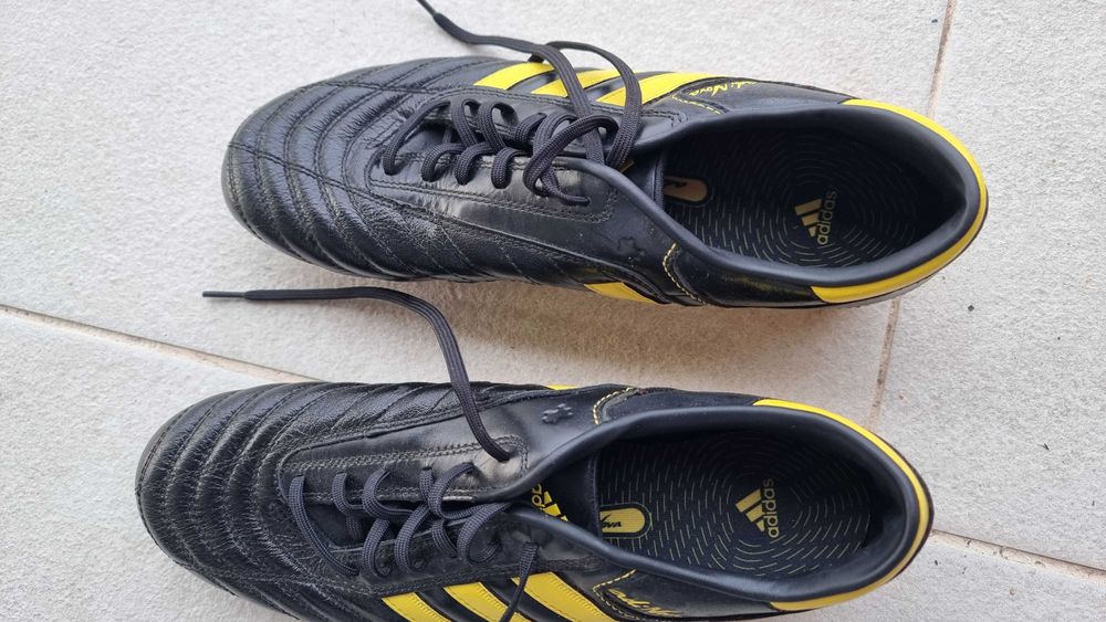 Chuteiras de futebol Adidas AdiNova Elite - Tam. 44,5 (couro original)