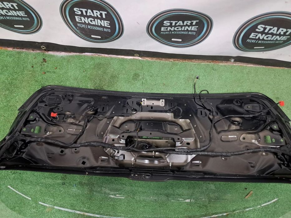 Tampa da Mala Audi A4 B9 avant 2019-2025
