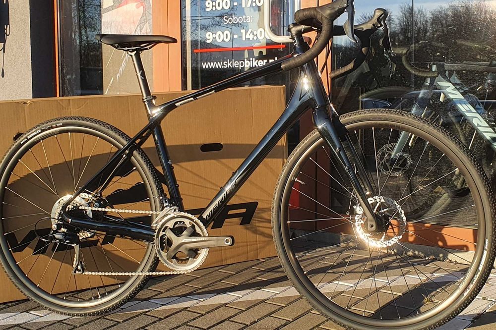 Merida Silex 200 NOWY rok modelowy 2023 rozmiar "M"  Gravel Super rama