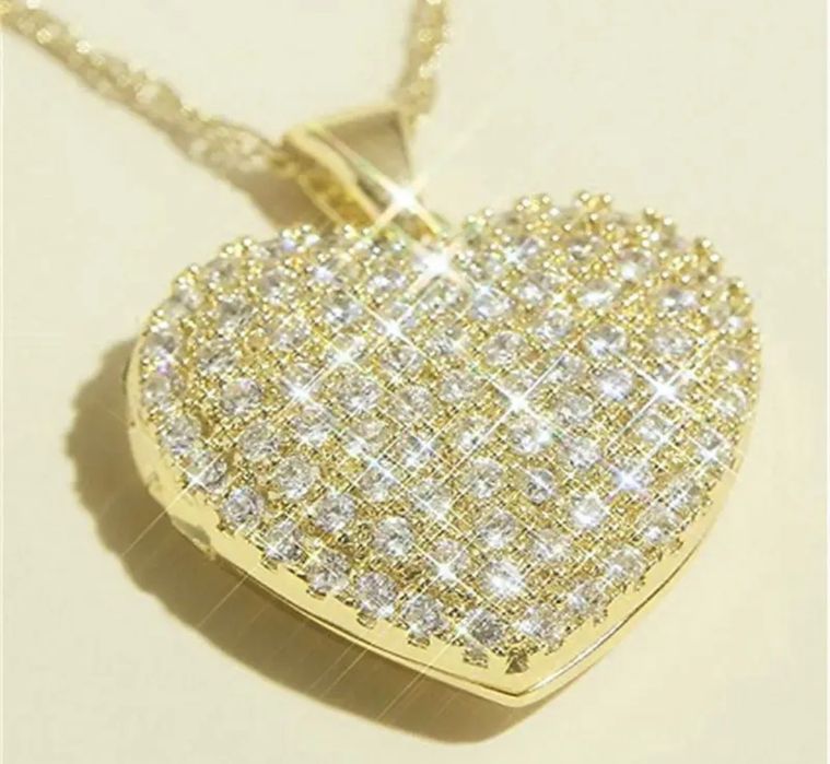 Гарне кулон підвіска серце