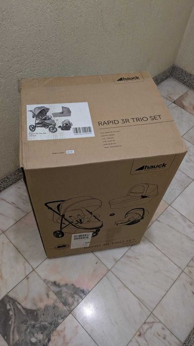 Carrinho bebe Hauck Rapid 3R Trioset - Charcoal + Base Isofix