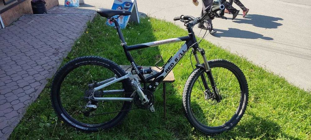 Red bull ScandiumPRO Велосипед двухпідвіс алюміній deore xt manitou