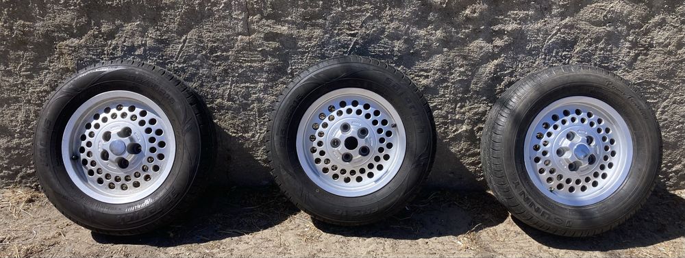 Jantes OZ 15” para Jaguar XJS com pneus  quase novos 215/65R15