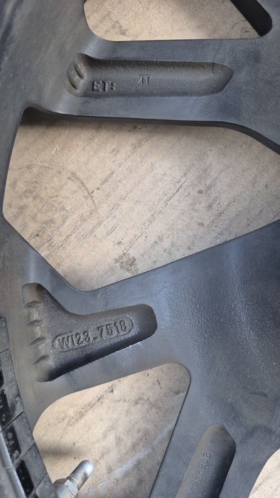 Felgi aluminiowe 18", 5x112, et41 ,7.5J. Otwór 57.1.