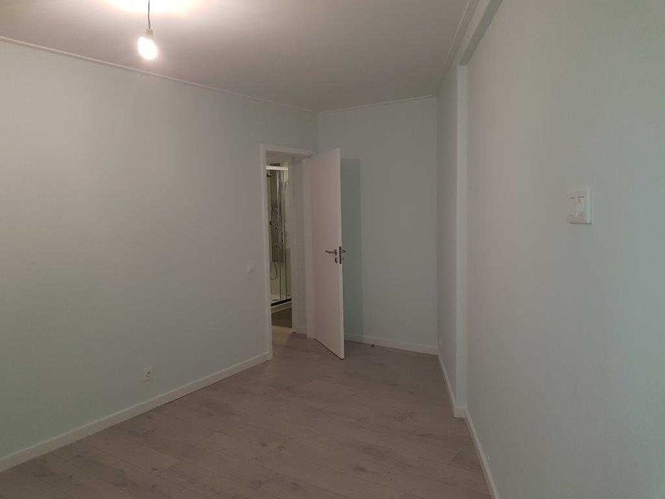 T2+1 Amadora - Junto ao Metro Amadora Este