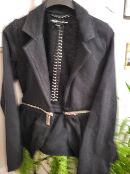 Bolerko bez zapinania na 146 cena 3zlote