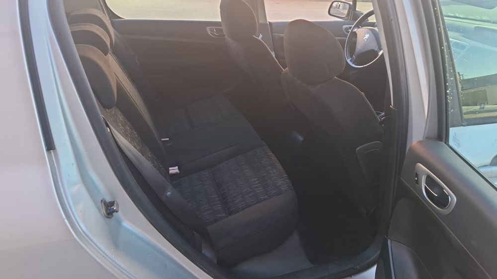 Peugeot 307 1.6 HDI 110cv • Nacional • Muito Estimado