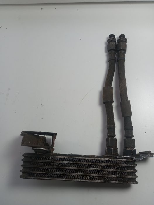 Chłodnica Suzuki DR 600 oryginalna w dobrym stanie