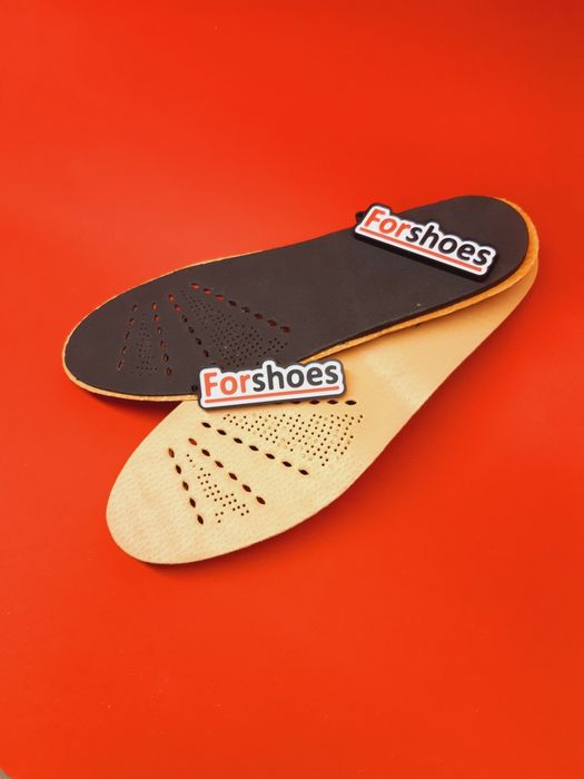 Skórzane wkładki podwyższające z perforacją. Rozmiar 44. Wyściółki.