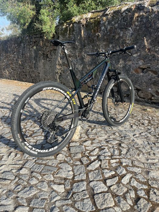 Canyon Lux CF SLX