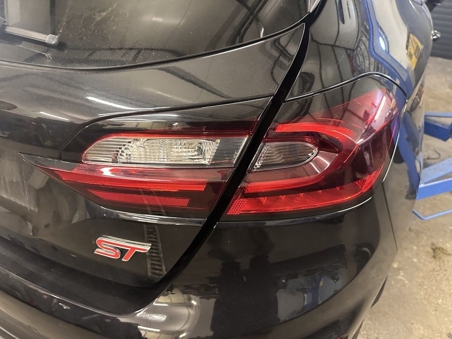 Lampy tył fiesta mk8 lift st led czarne