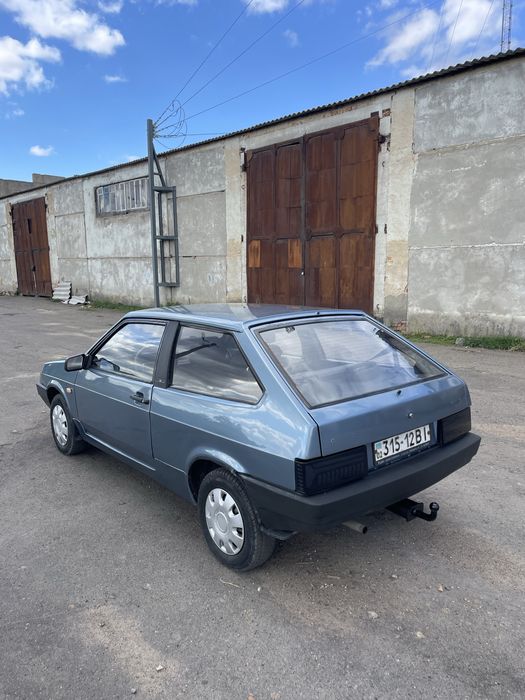 Продам ваз 21083