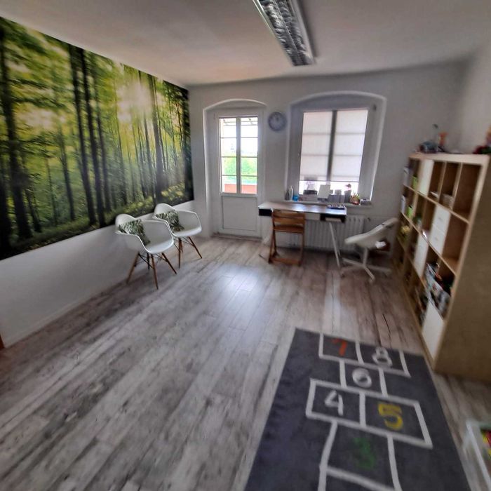 Fajny lokal biurowo-usługowy z balkonem w centrum Opola 19,6 m2