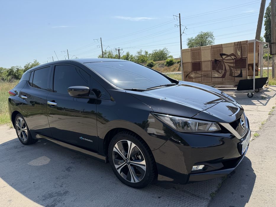 Nissan Leaf 40 квт 2018