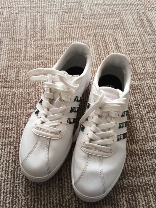 Adidasy damskie.