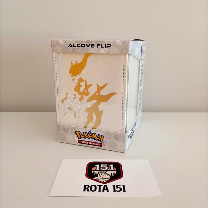 Arceus Alcove Flip Deck Box - Ultra Pro