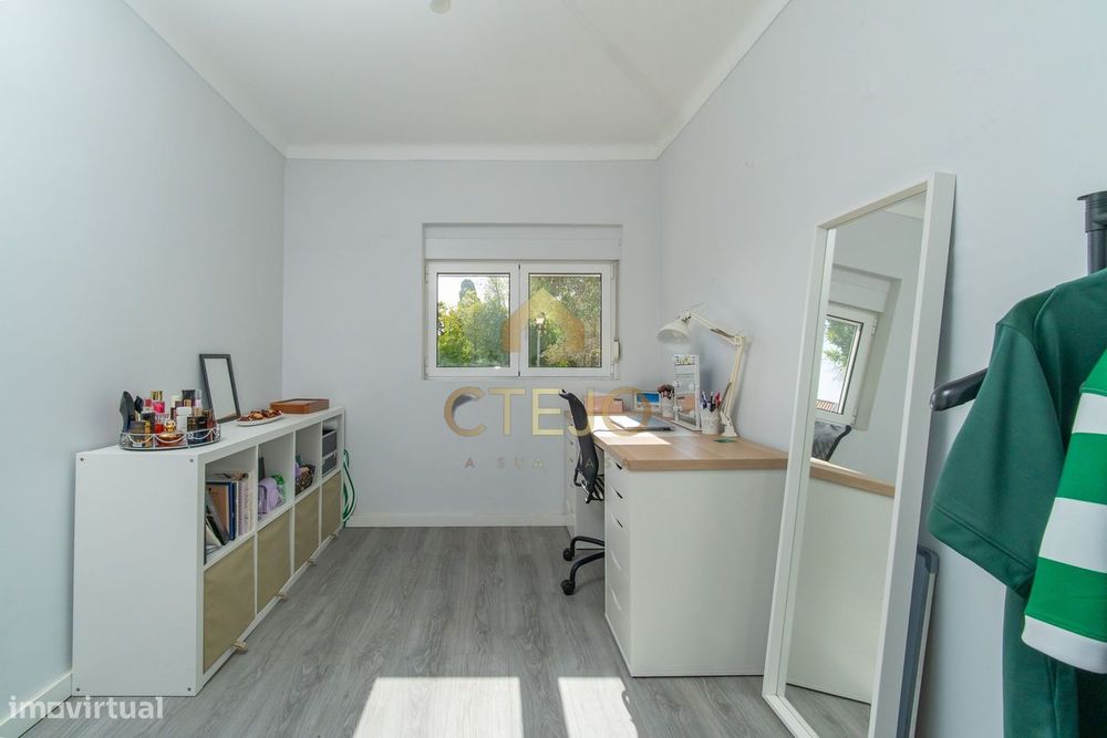 Apartamento T3 C/Arrecadação - Olivais Sul