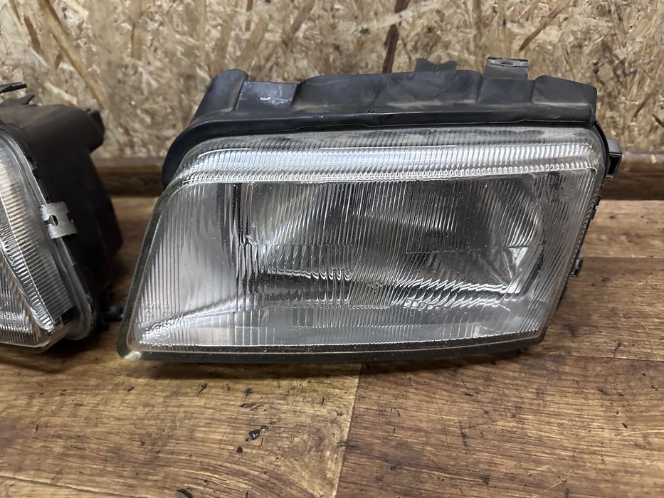 Передні фари Audi A4 B5 Ауді А4 Б5 дорестайл 1994-1999 за пару