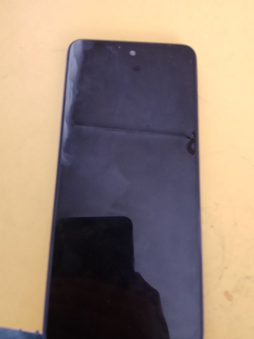 Телефон Tecno spark 2024