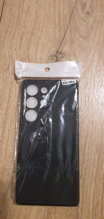 Etui do samsunga s25ultra