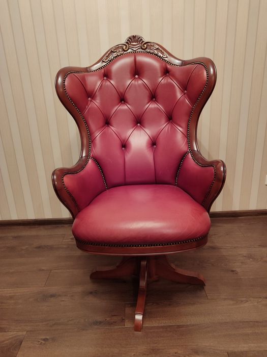 Комплект меблів у кабінет