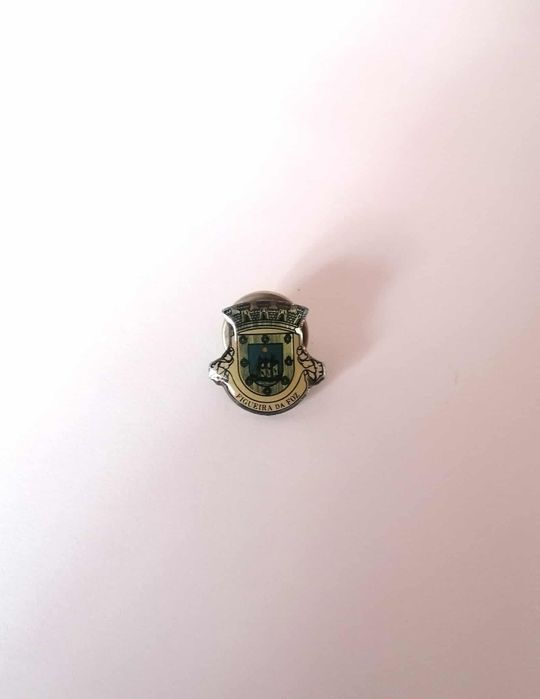 Pin com brasão heráldico da cidade da Figueira da Foz