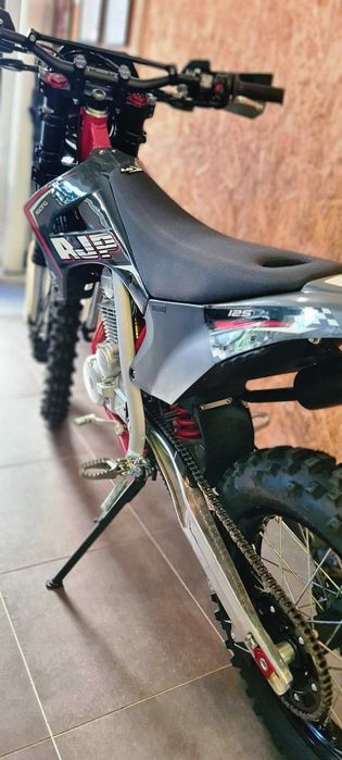 AJP SPR 125 Enduro
