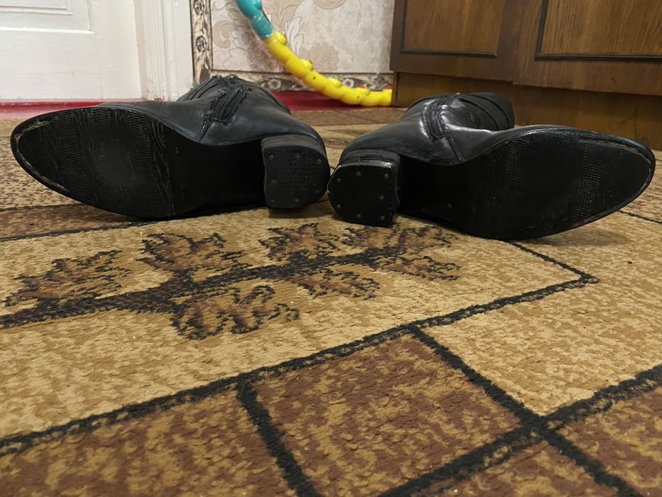 Шкіряні зимові сапожки