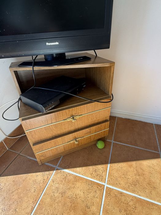 Estou  a tentar desocupar alguns moveis usados