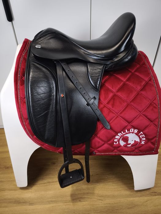 17 cali Thorowgood HW siodło ujeżdżeniowe Id.614 T8 wymienne łęki