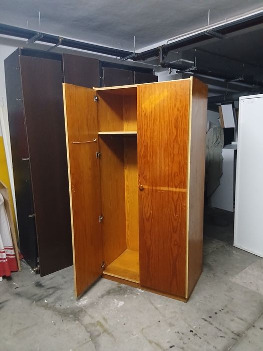 Roupeiro grande 2 portas