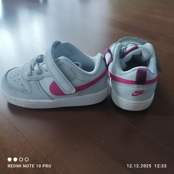 Дитячі Оригінальні кросівки Nike , розмір 23.5,стелька 15см