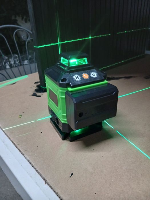 nível laser 16 linhas