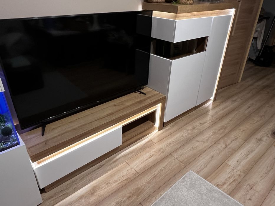 Komplet mebli półka RTV oraz komoda Lyon