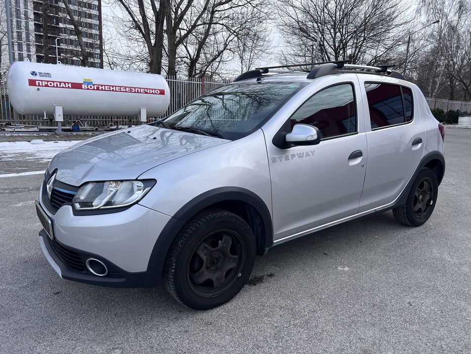 Продам Renault Sandero Stepway