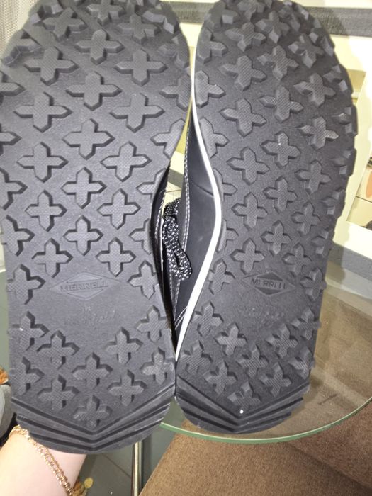 Merrell 38 розмір