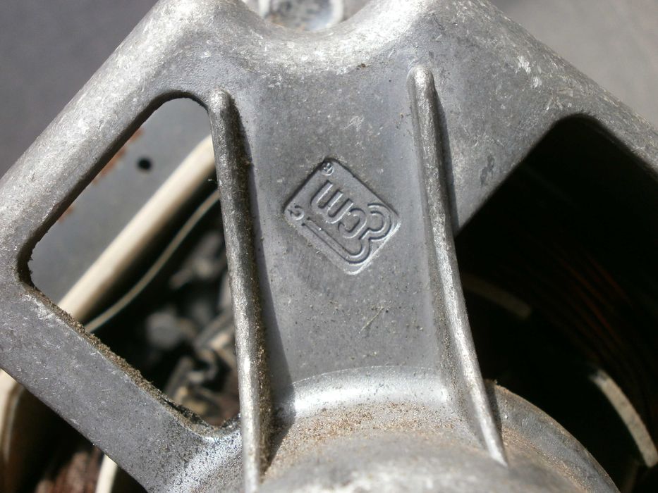 Двигатель стиральной машины