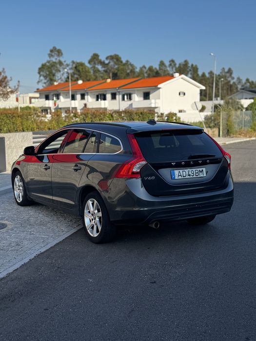 Volvo V60 — fotografia 4