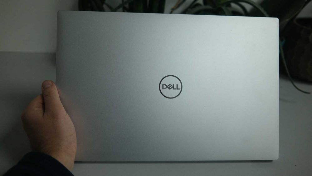 Dell XPS 17 9710 i7 - 11800H32gb 1Tb RTX 3050 17 FHD IPS бат 100%