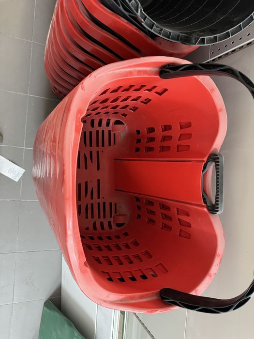 Vendo cestos de supermercado mini-mercado