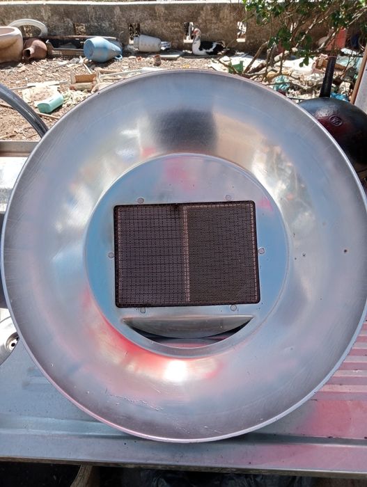 Aquecimento para aves e outros, a gás.