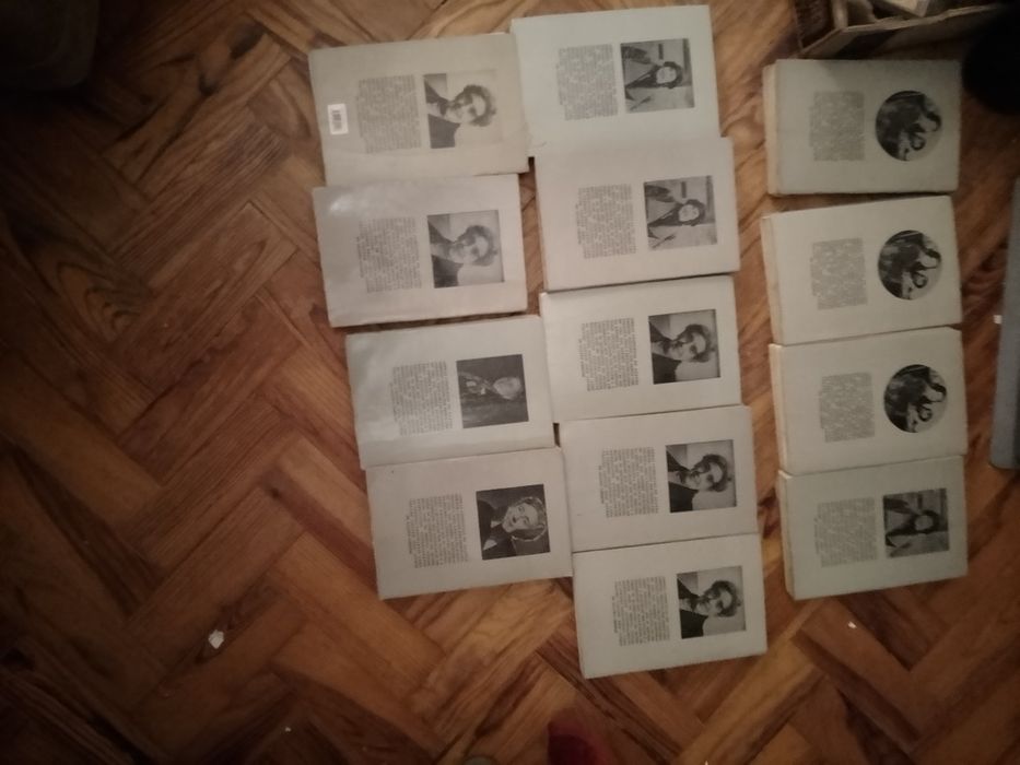 Obras  Completas de Agatha Christie Vampiro Gigante  Desde 2E.