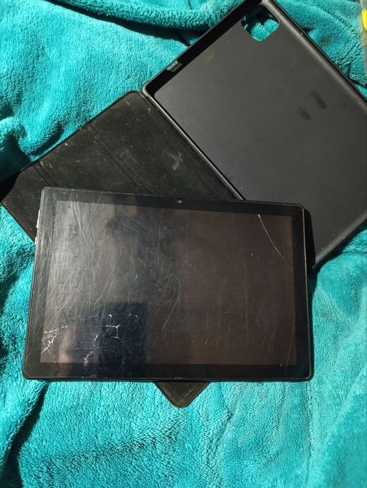 Продам планшет tablet 10 max