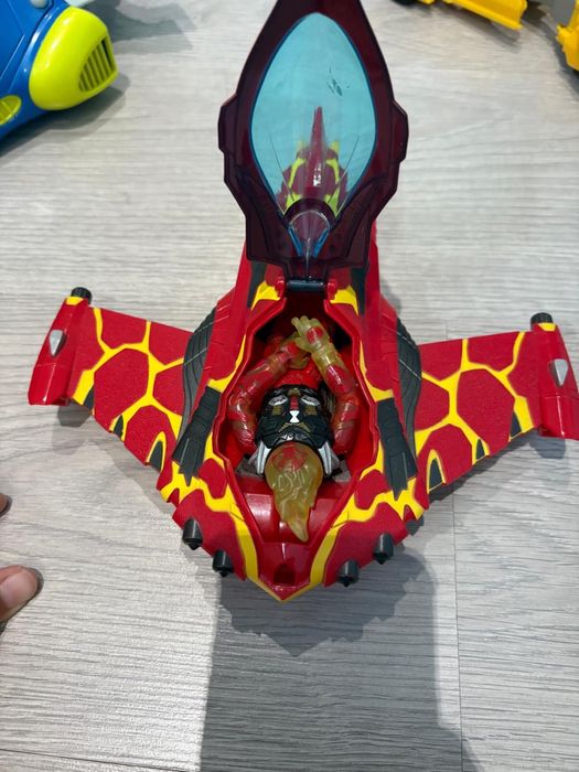 Naves espaciais de brinquedo