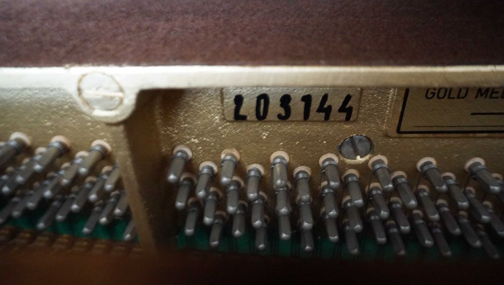 Pianino marki WEINBACH