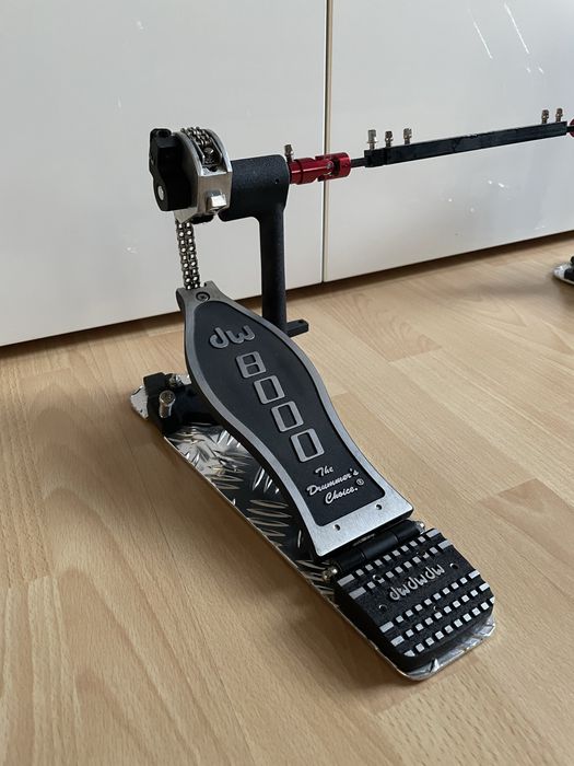 Dw8002 Twin Podwójna stopa z Case