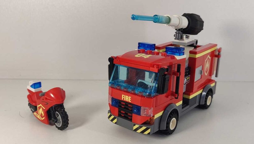 LEGO City 60214 – Пожежа в бургер-барі (Burger Bar Fire Rescue)