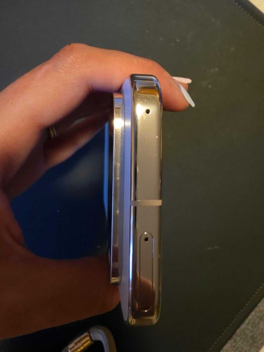 Google Pixel 10 Pro 256GB Porcelain – Como Novo, Fatura e Garantia + 3 Capas Grátis