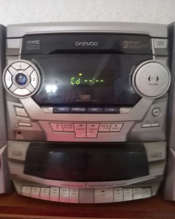 музичний центр DaewooXM-111E
