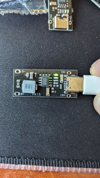 Плата модуль зарядки IP2312 для аккумуляторов